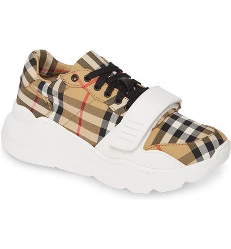 burberry shoes buy|burberry shoes women.